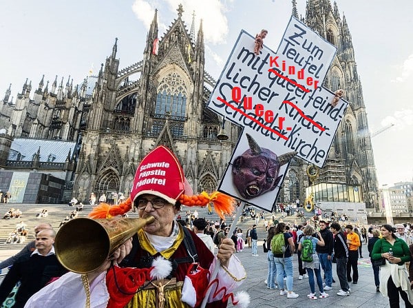 original von queerpunktde korrigiert von ikforum.jpg