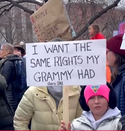 hahaha Kleener, träum nur schön weiter.gesehen auf einer grossen anti trump demo am 5,4,25jpg.jpg